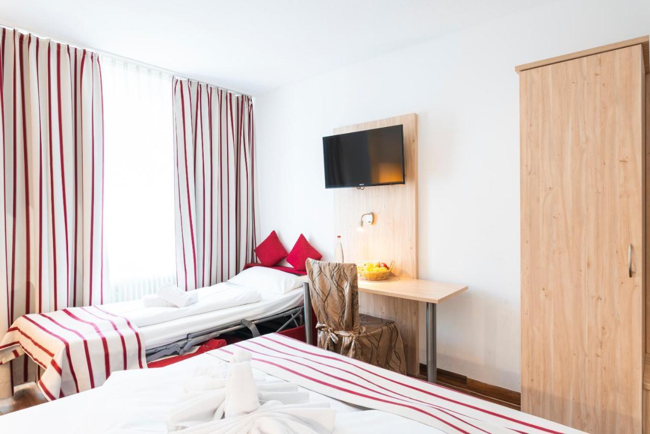 Hotel Astoria Stuttgart City Exterior photo