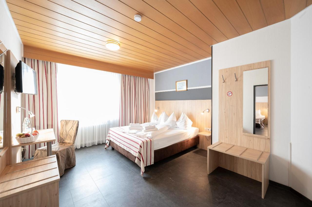 Hotel Astoria Stuttgart City Exterior photo