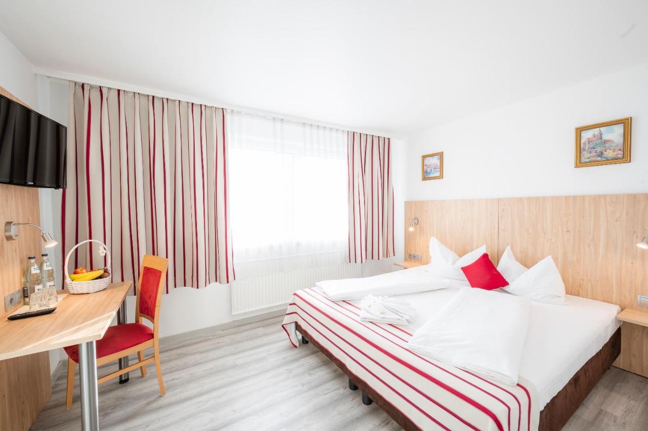 Hotel Astoria Stuttgart City Exterior photo